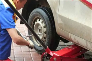 辽源附近拖车24小时服务热线电话